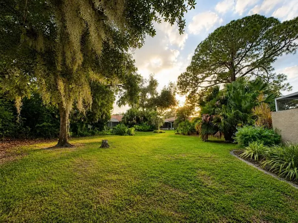5608 37TH ST E #26, Bradenton, FL 34203