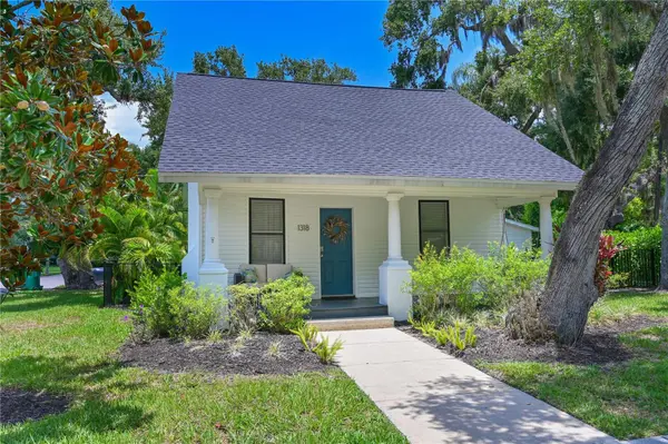 1318 6TH ST W, Palmetto, FL 34221