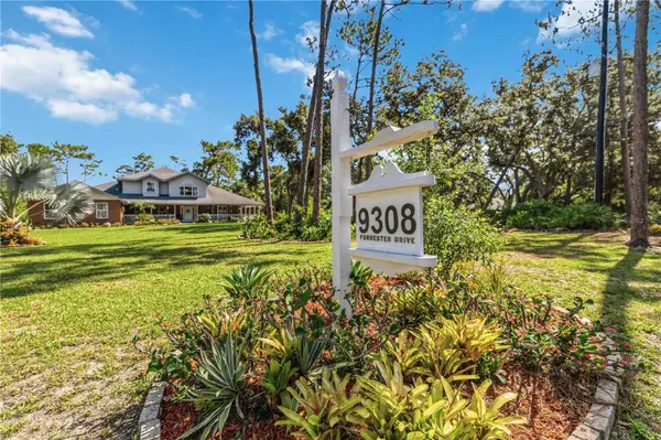 9308 65TH AVE E, Bradenton, FL 34202