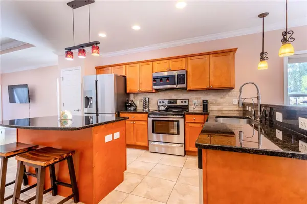 2920 EDGEWOOD LN, Sarasota, FL 34231