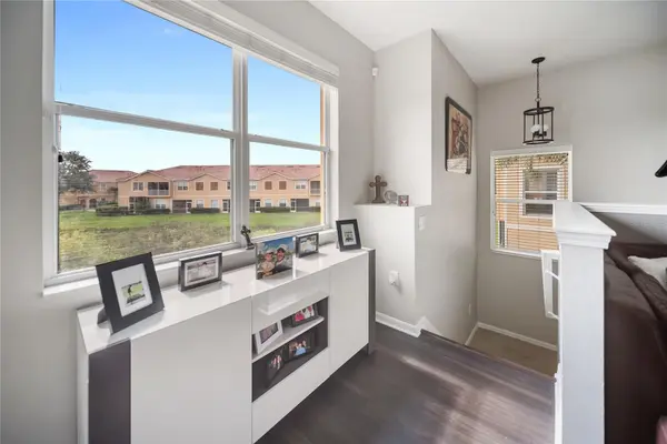 3760 PARKRIDGE CIR #23-204, Sarasota, FL 34243