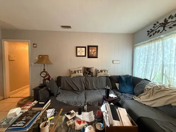 1032 NE 20TH AVE, Gainesville, FL 32609