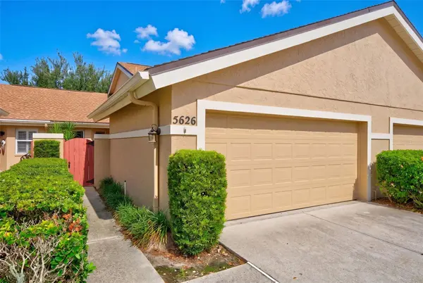 5626 MONTE ROSSO RD, Sarasota, FL 34243