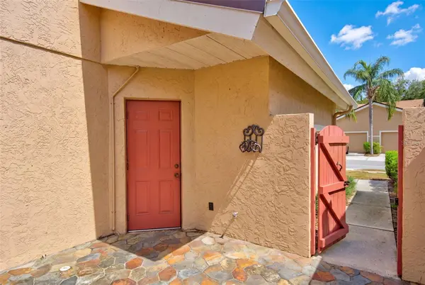 5626 MONTE ROSSO RD, Sarasota, FL 34243