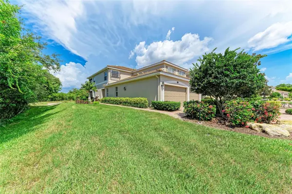 419 WINDING BROOK LN #101, Bradenton, FL 34212
