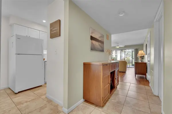 4644 LONGWATER CHASE #97, Sarasota, FL 34235