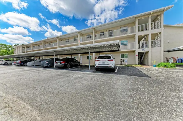 3983 MACEACHEN BLVD #434, Sarasota, FL 34233
