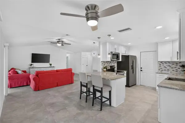 4063 PALAU DR, Sarasota, FL 34241