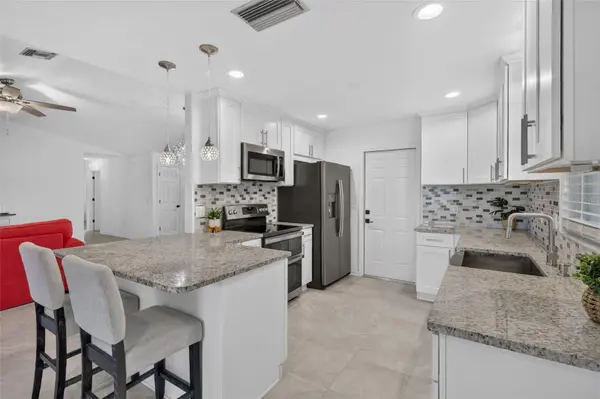 4063 PALAU DR, Sarasota, FL 34241