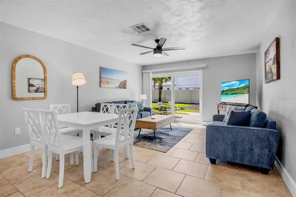 5830 MIDNIGHT PASS RD #93, Sarasota, FL 34242