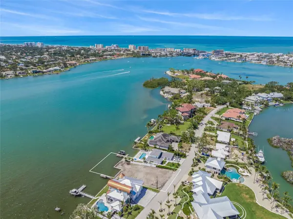 325 SUNRISE DR, Nokomis, FL 34275
