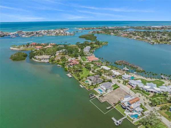 325 SUNRISE DR, Nokomis, FL 34275