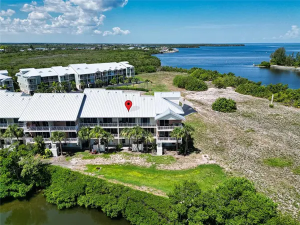 3273 MANGROVE POINT DR, Ruskin, FL 33570
