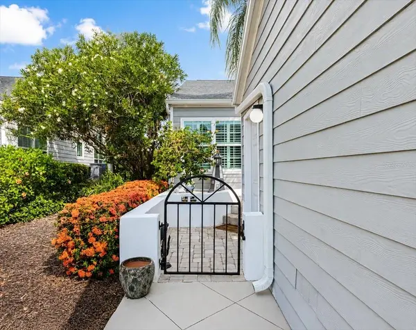 1240 SPOONBILL LANDINGS CIR, Bradenton, FL 34209