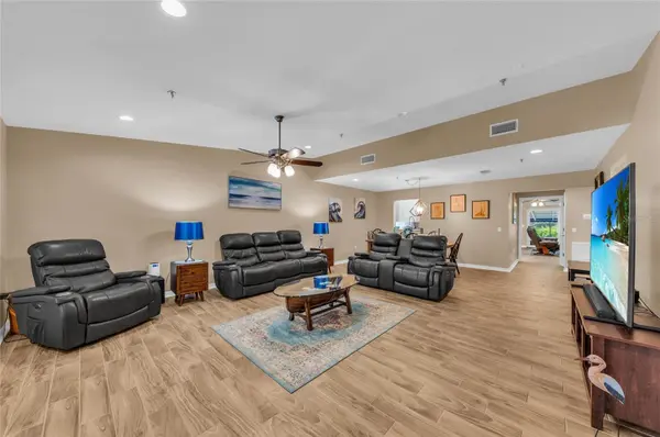 2350 HARBOUR OAKS DR, Longboat Key, FL 34228