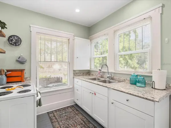 2822 4TH AVE W, Bradenton, FL 34205