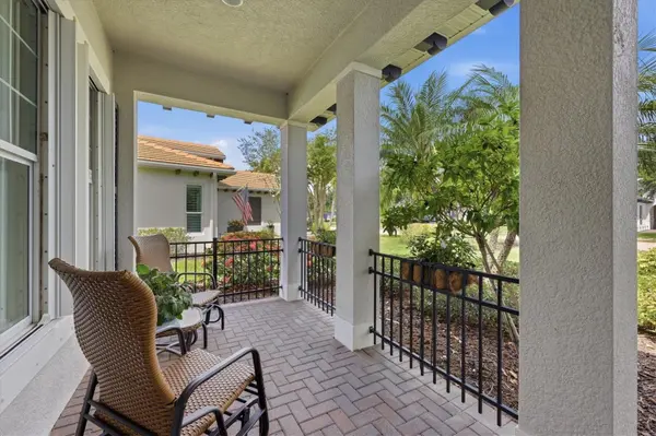 5029 LAKE OVERLOOK AVE, Bradenton, FL 34208