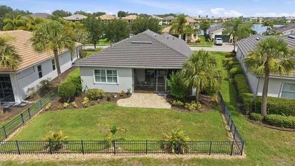 5029 LAKE OVERLOOK AVE, Bradenton, FL 34208