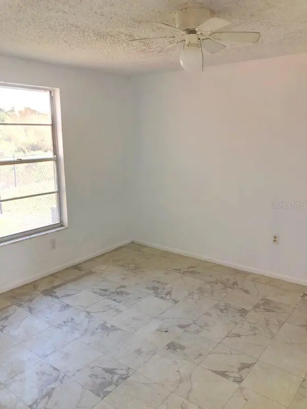 Address not disclosed, Bradenton, FL 34205
