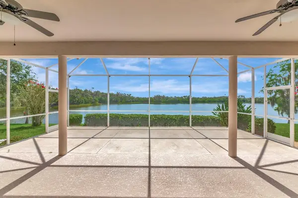 2012 ISLAND ESTATES DR, Parrish, FL 34219