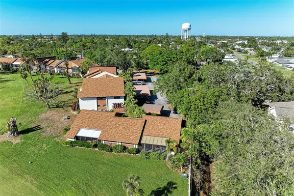 4644 RED MAPLE RD #1303, Bradenton, FL 34210