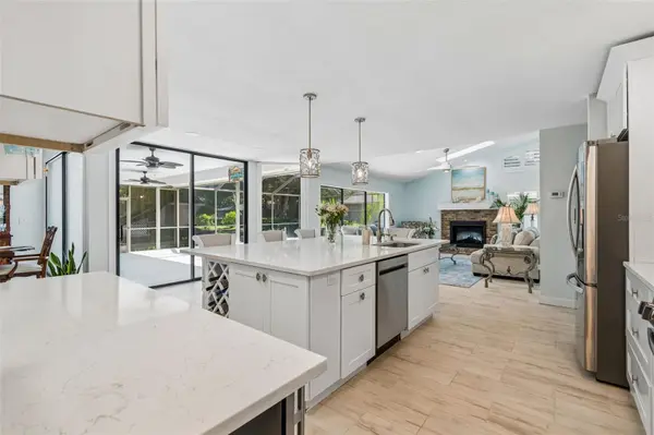 4627 TRAILS DR, Sarasota, FL 34232