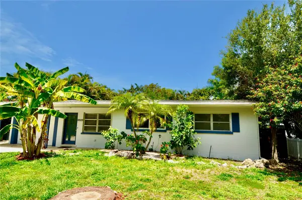 3525 IROQUOIS AVE, Sarasota, FL 34234