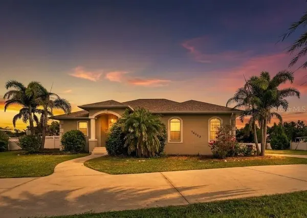 16323 UPPER MANATEE RIVER RD, Bradenton, FL 34212