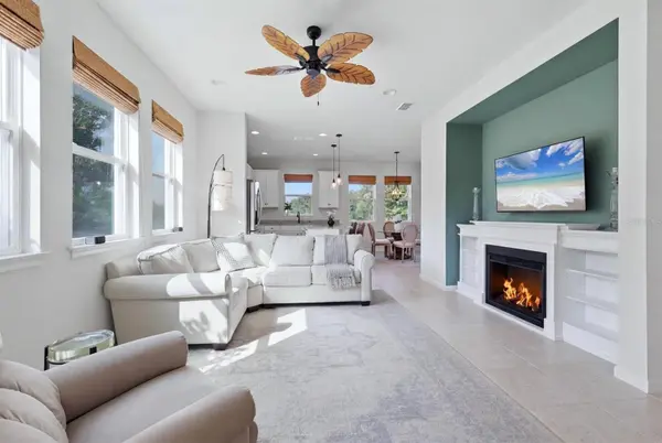 11474 ROLLING GREEN DR, Bradenton, FL 34211