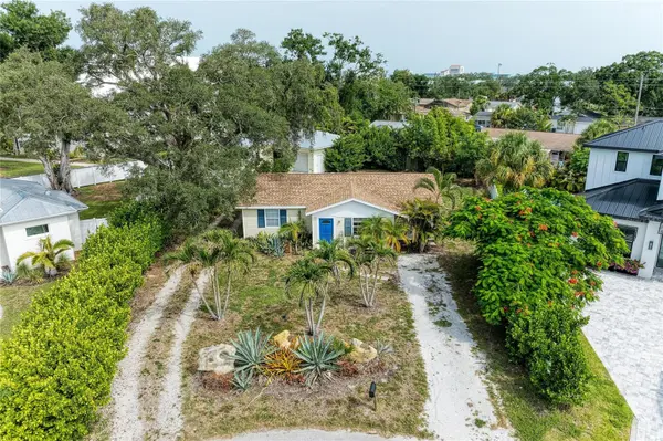 1300 LOMA LINDA CT, Sarasota, FL 34239