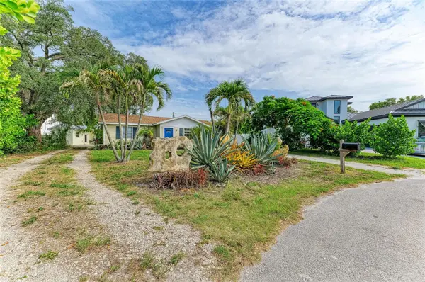 1300 LOMA LINDA CT, Sarasota, FL 34239