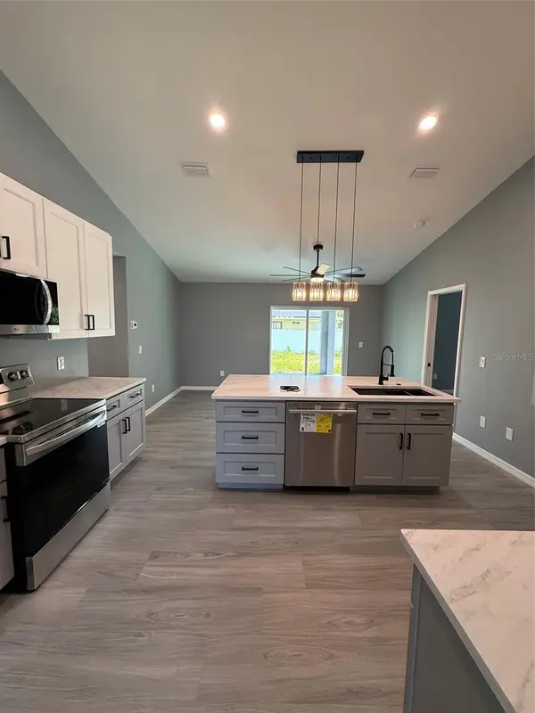 2190 PENGUIN LN, North Port, FL 34286