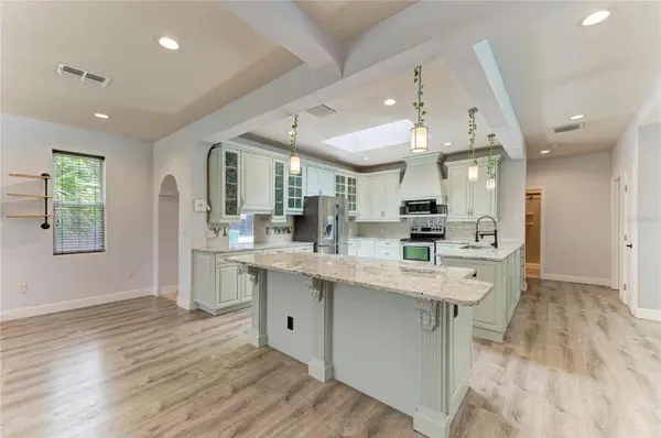 1712 4TH ST W, Palmetto, FL 34221