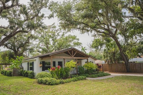 216 18TH ST E, Bradenton, FL 34208
