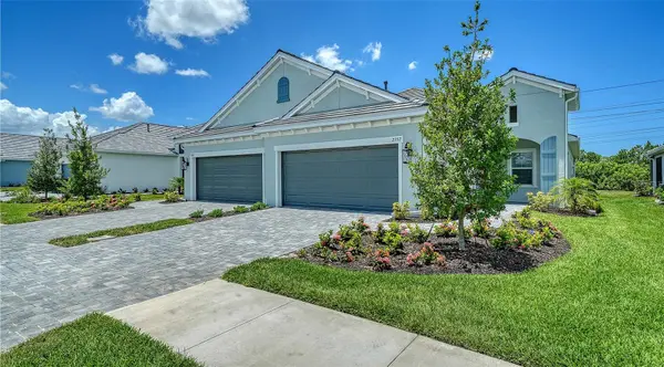 2357 BLUE MAHOE LN, Sarasota, FL 34240