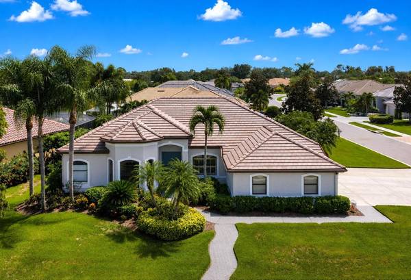 7572 PALMER GLEN CIR, Sarasota, FL 34240