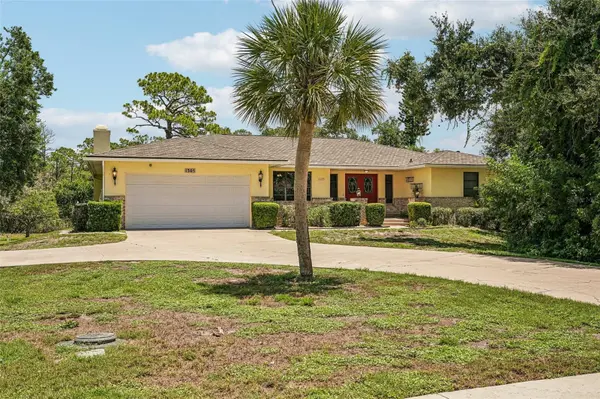 1305 SORRENTO WOODS BLVD, Nokomis, FL 34275