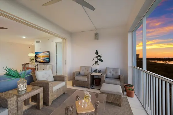 376 ARUBA CIR #203, Bradenton, FL 34209