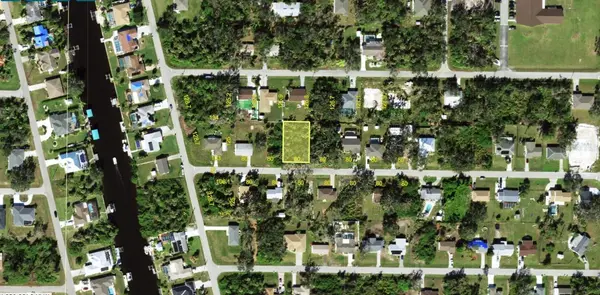 1172 BARBOUR ST, Port Charlotte, FL 33952