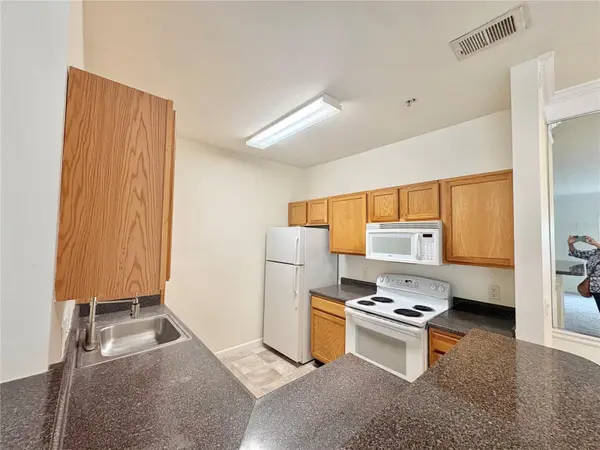 4802 51ST ST W #1016, Bradenton, FL 34210