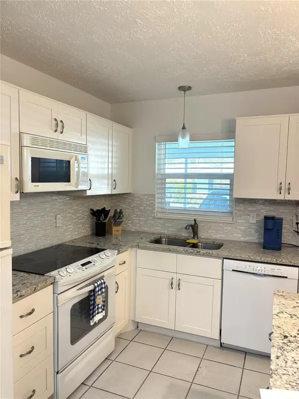 2115 9TH AVE W #6B, Bradenton, FL 34205