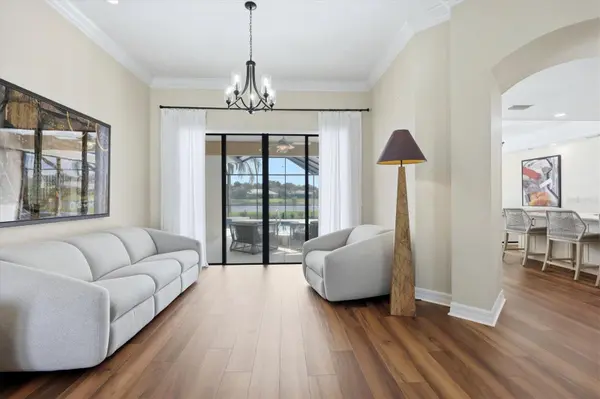6915 HONEYSUCKLE TRL, Lakewood Ranch, FL 34202