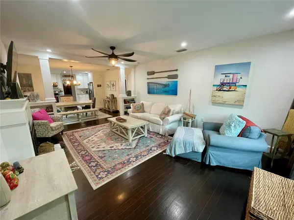 2703 10TH AVE W, Bradenton, FL 34205