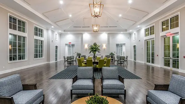 21261 HOLMES CIR, Venice, FL 34293
