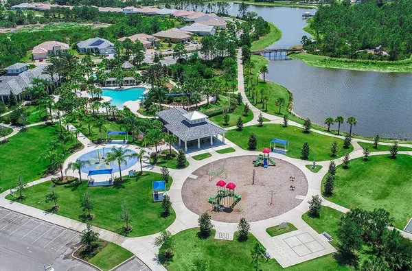 21261 HOLMES CIR, Venice, FL 34293
