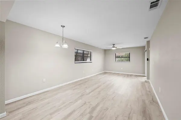 7217 CLOISTER DR #203, Sarasota, FL 34231