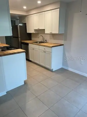 208 MAGNOLIA AVE #B, Anna Maria, FL 34216