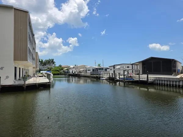 1714 69TH AVE W #A204, Bradenton, FL 34207