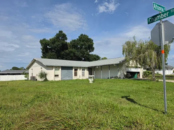 586 ALTOONA ST NW, Port Charlotte, FL 33948