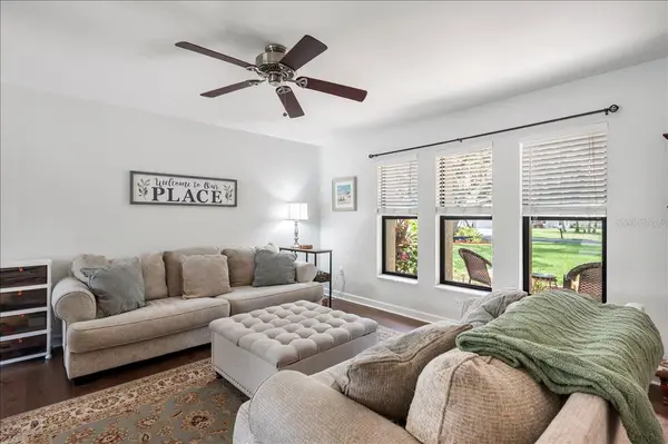 4346 MEADOWLAND CIR, Sarasota, FL 34233